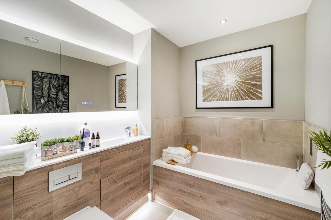 The Waterhouse Avenue By Kandara 5 Star City Home In Maidstone Eksteriør billede
