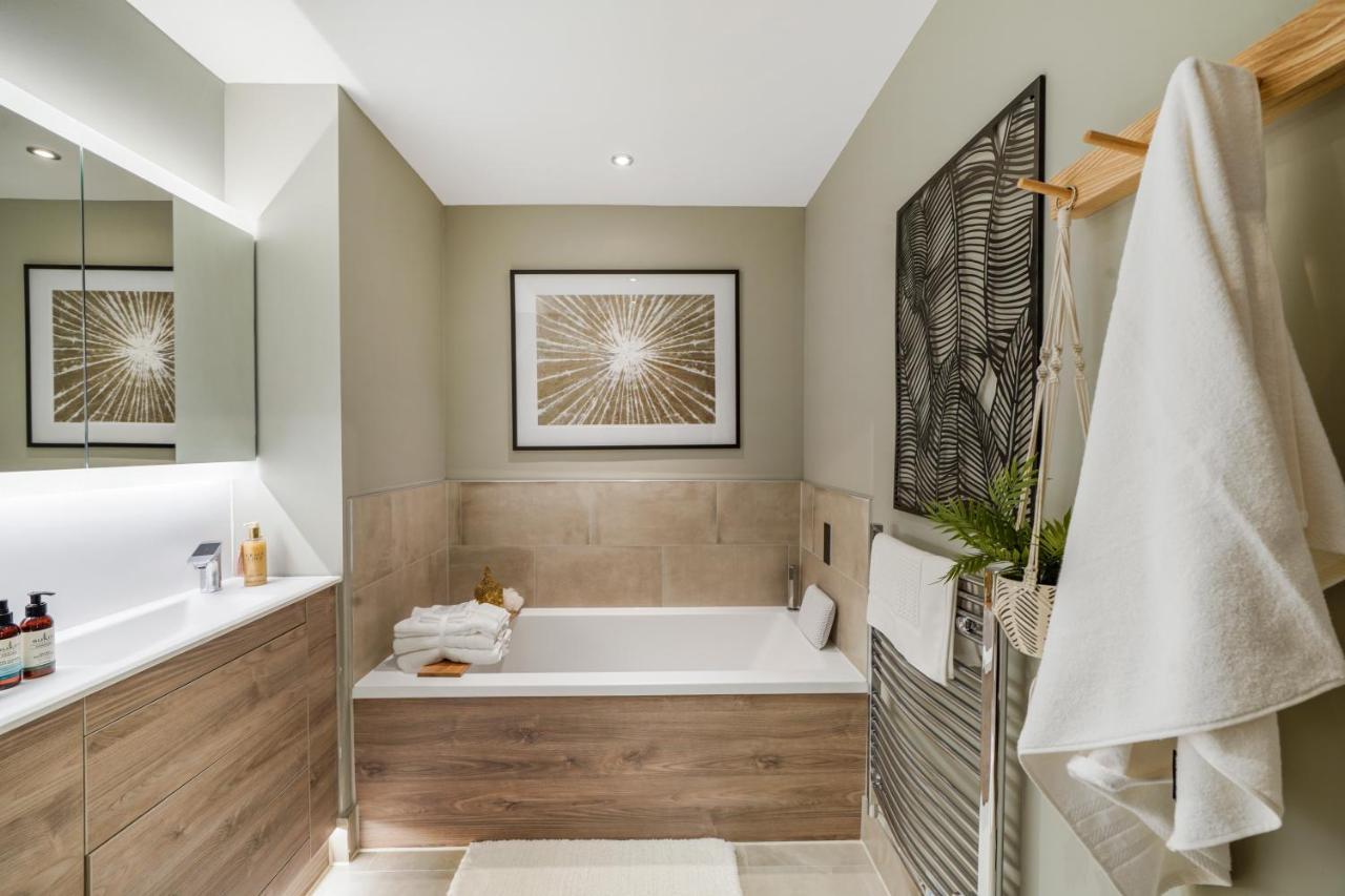 The Waterhouse Avenue By Kandara 5 Star City Home In Maidstone Eksteriør billede